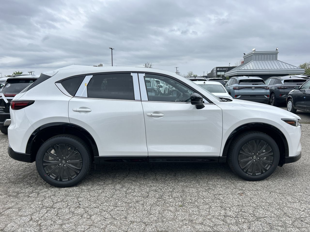 2025 Mazda CX-5 in Mississauga, Ontario