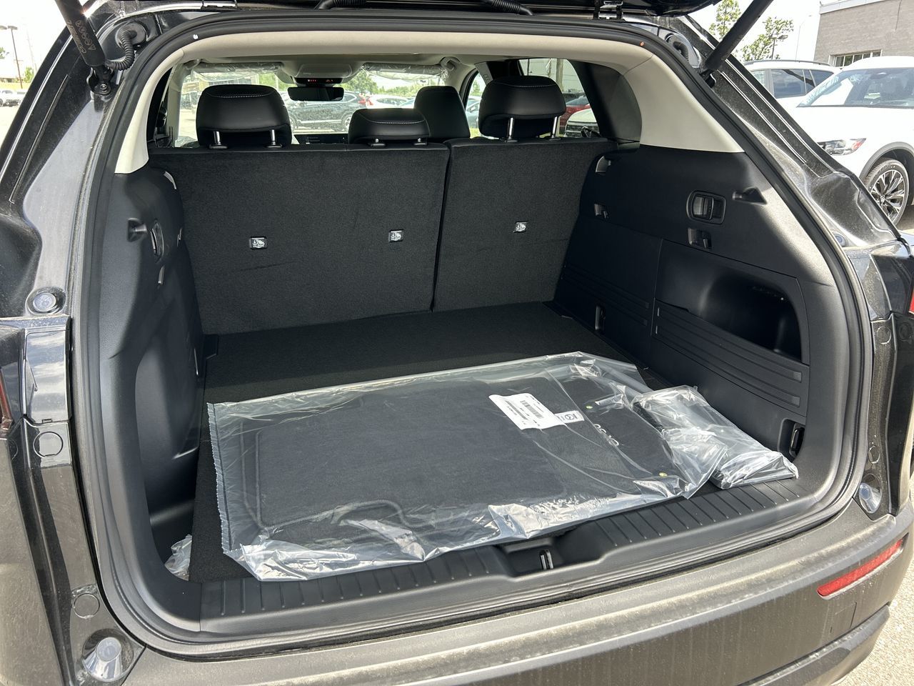 2025 Mazda CX-50 Hybrid in Mississauga, Ontario