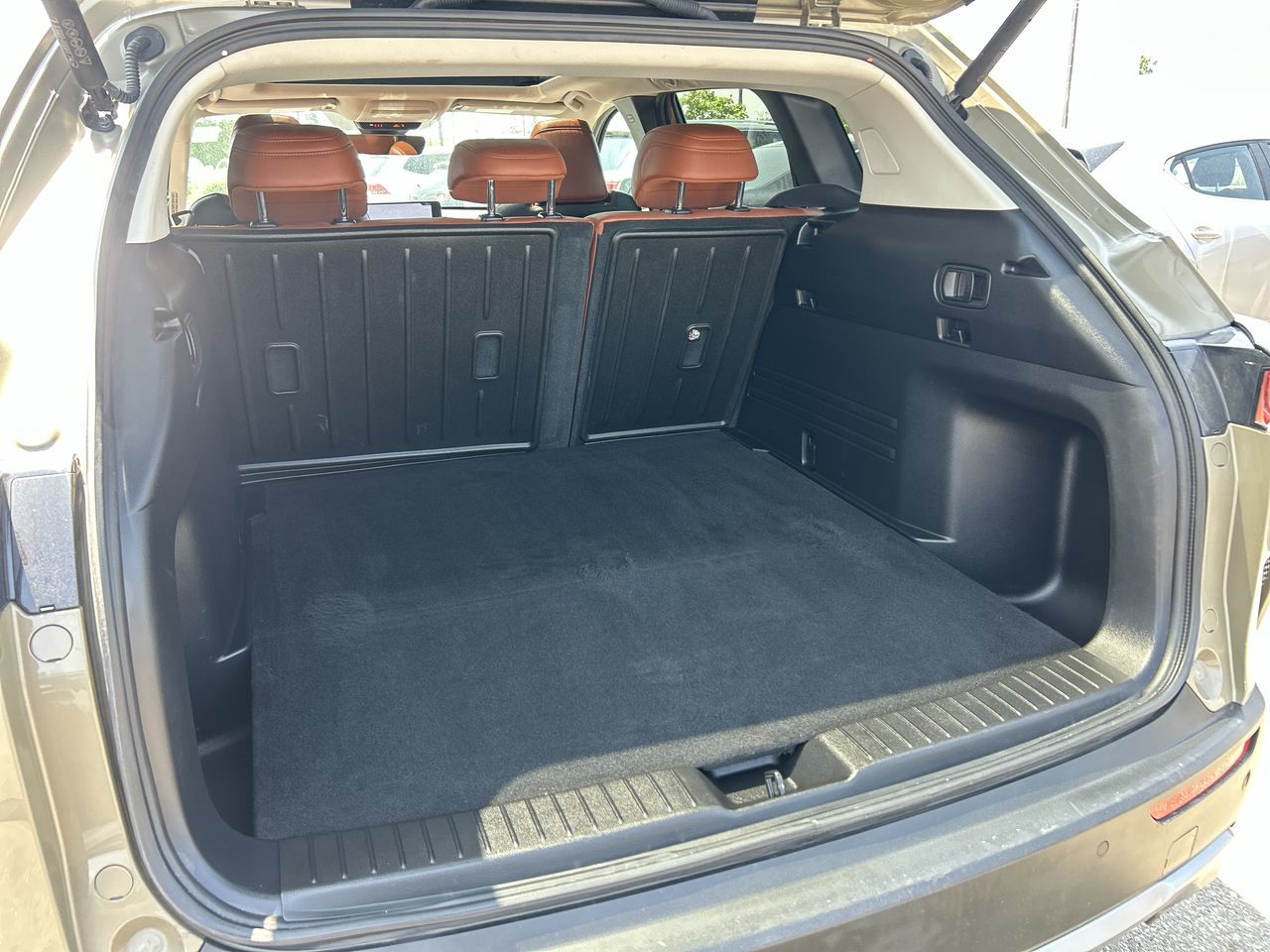 2023 Mazda CX-50 in Mississauga, Ontario