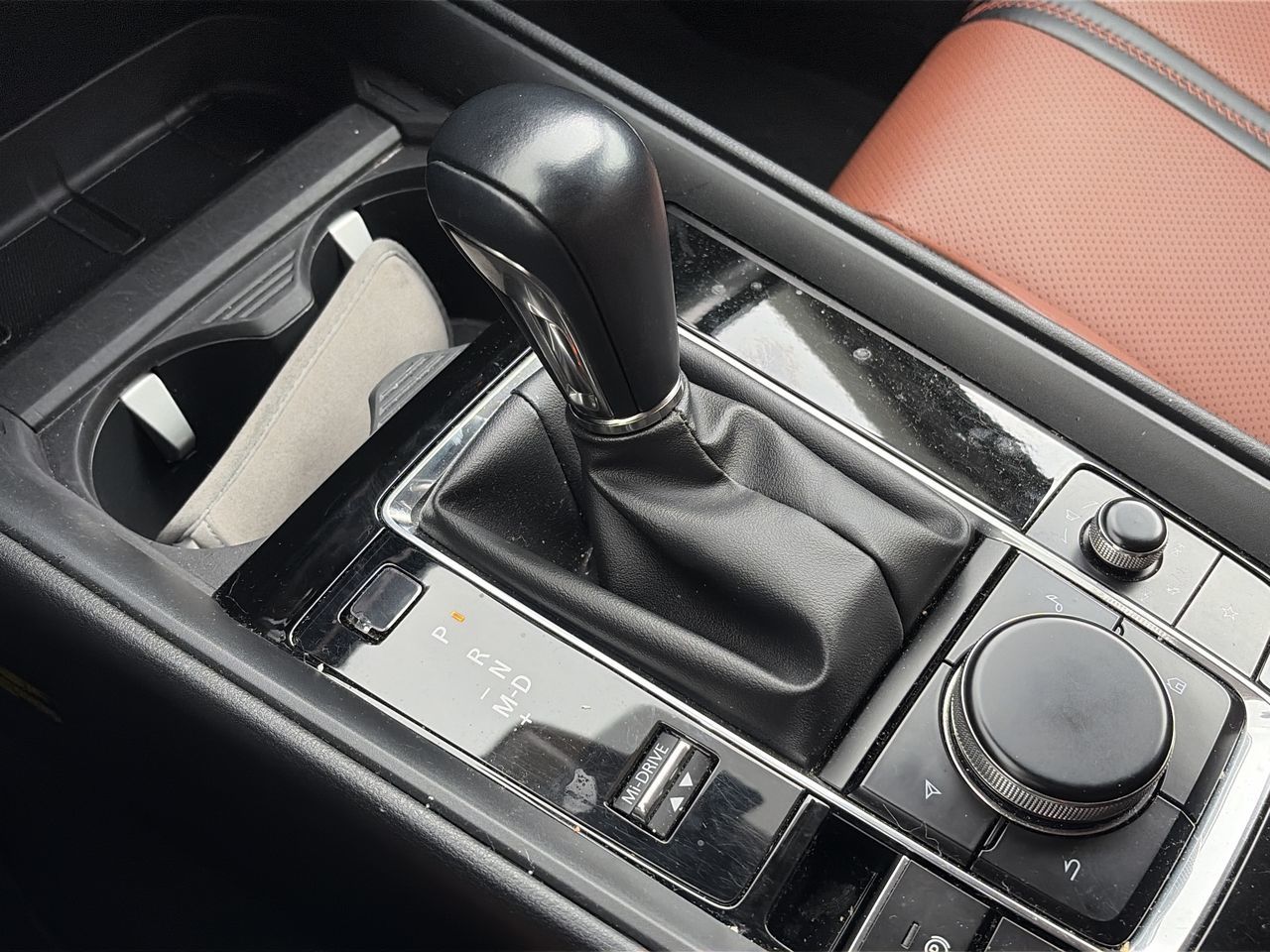 2024 Mazda CX-50