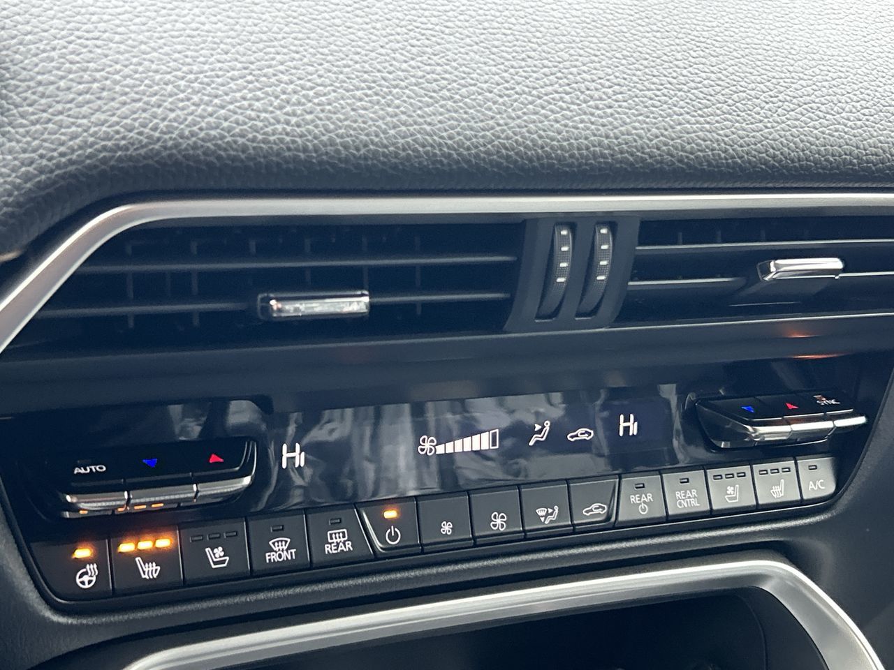 Mazda CX-70 Mild Hybrid  2026 à Mississauga, Ontario