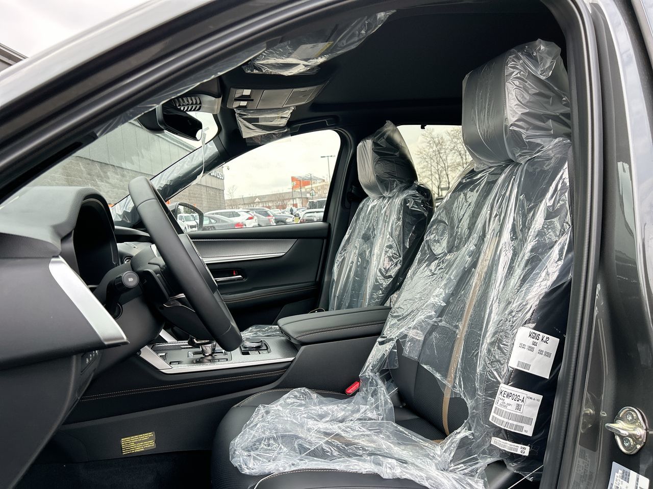 2025 Mazda CX-70 Plug-In Hybrid in Mississauga, Ontario