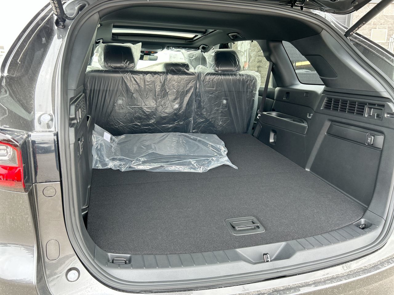 2025 Mazda CX-70 Plug-In Hybrid in Mississauga, Ontario