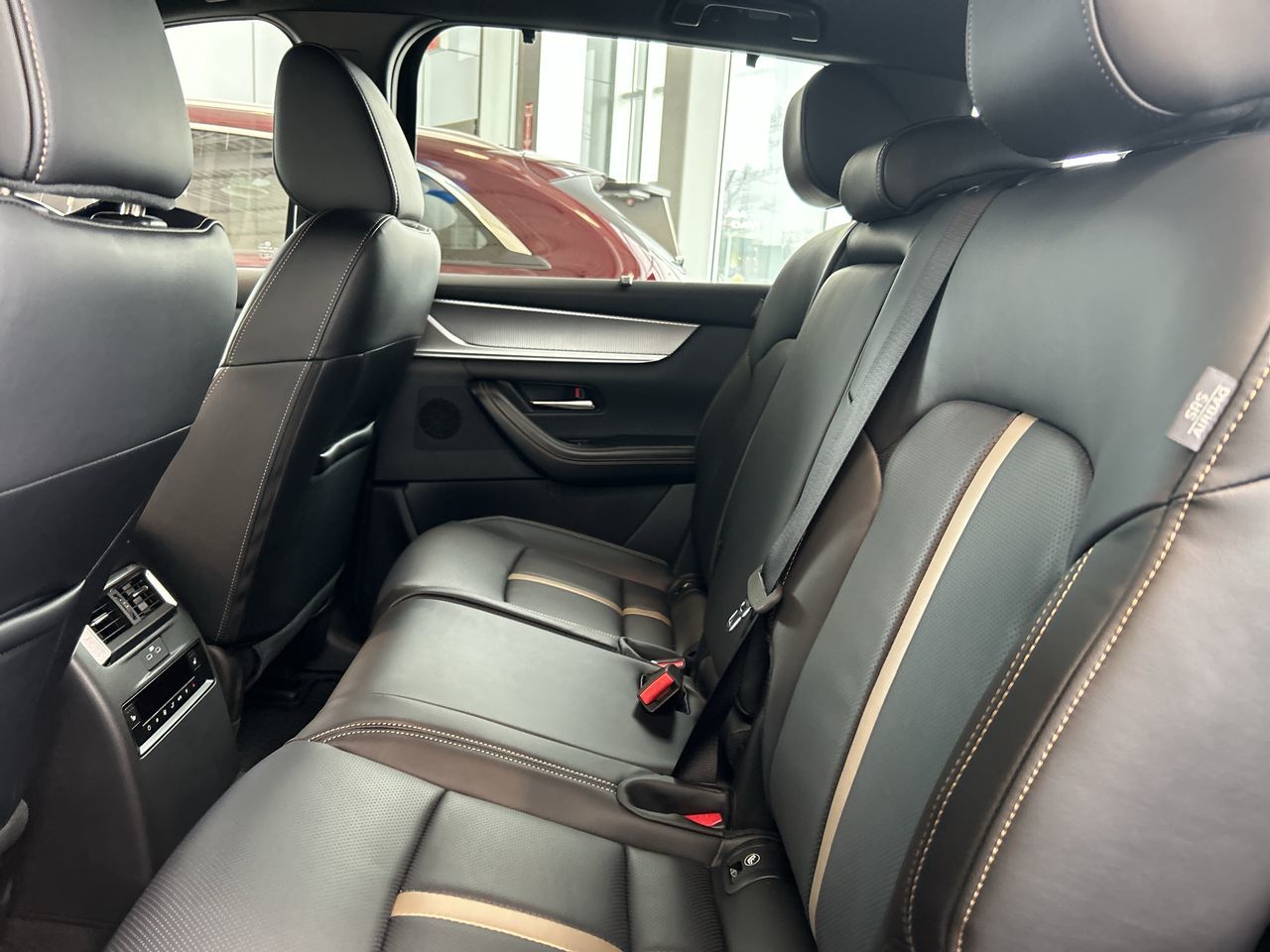 Mazda CX-70 Plug-In Hybrid  2025