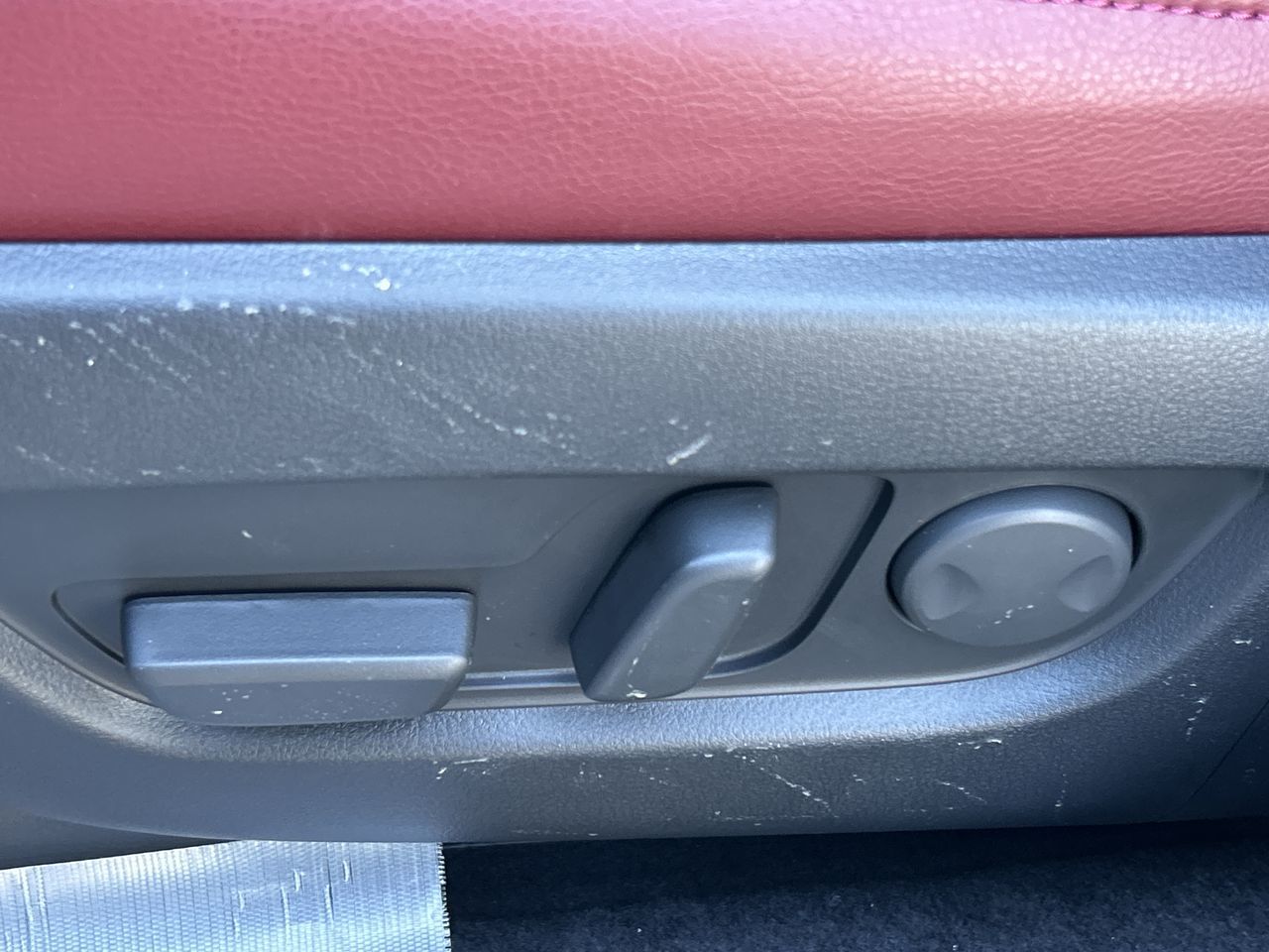 Mazda CX-70 Plug-In Hybrid  2026