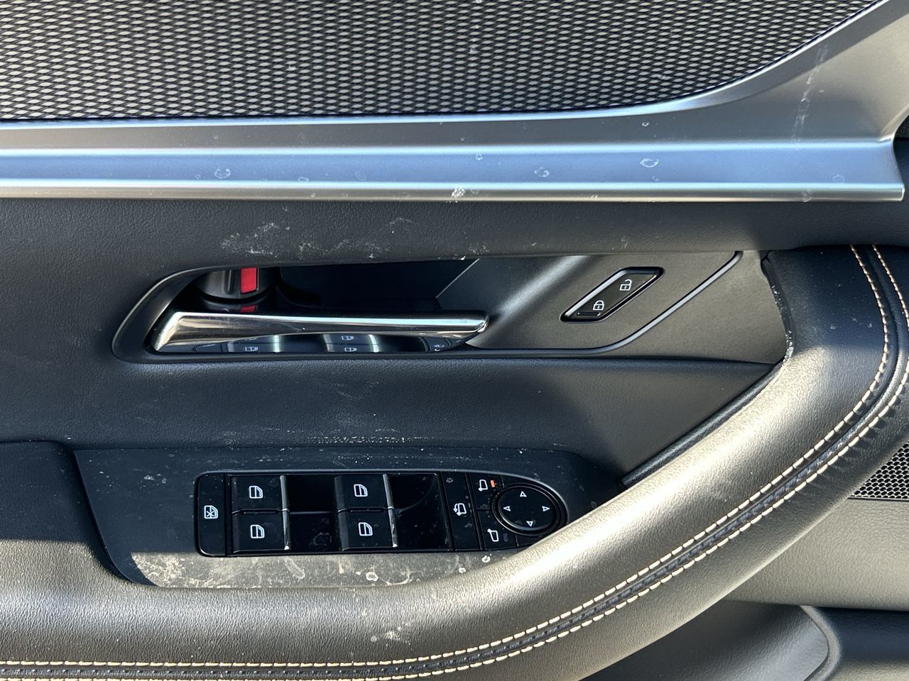 Mazda CX-70 Plug-In Hybrid  2026