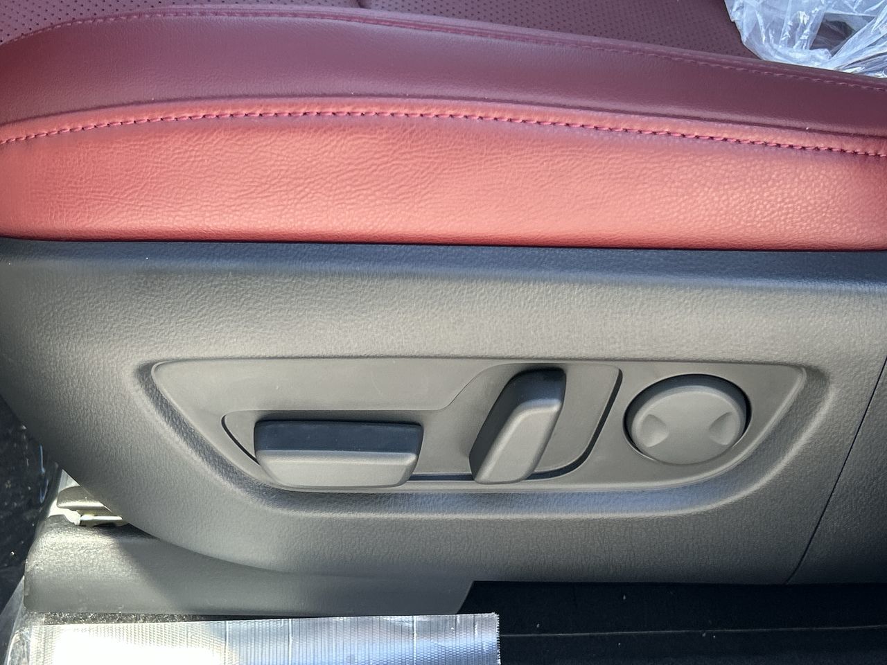 2026 Mazda CX-70 Plug-In Hybrid in Mississauga, Ontario