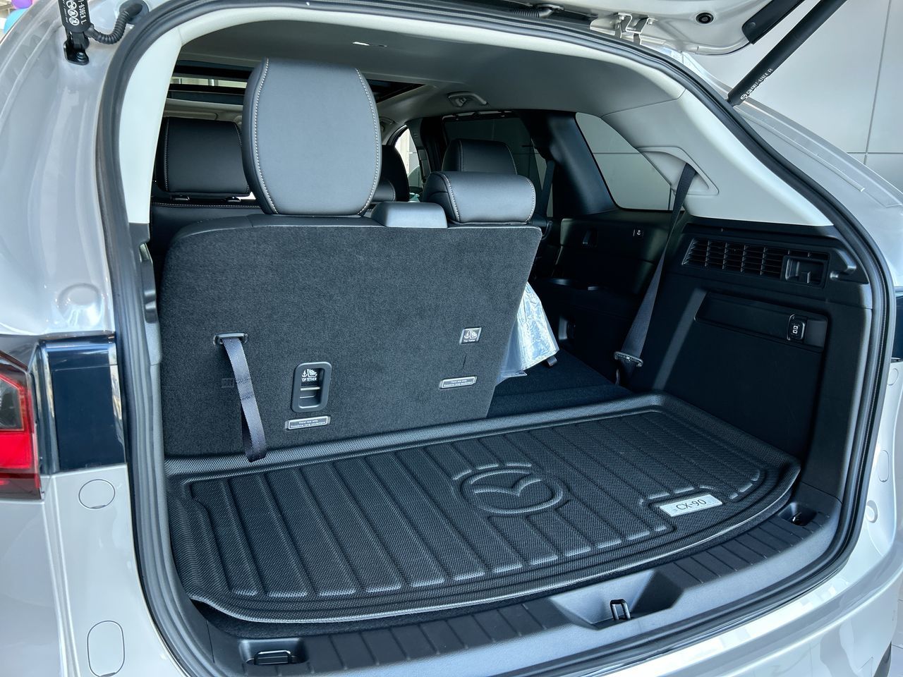 2025 Mazda CX-90 Hybrid in Mississauga, Ontario
