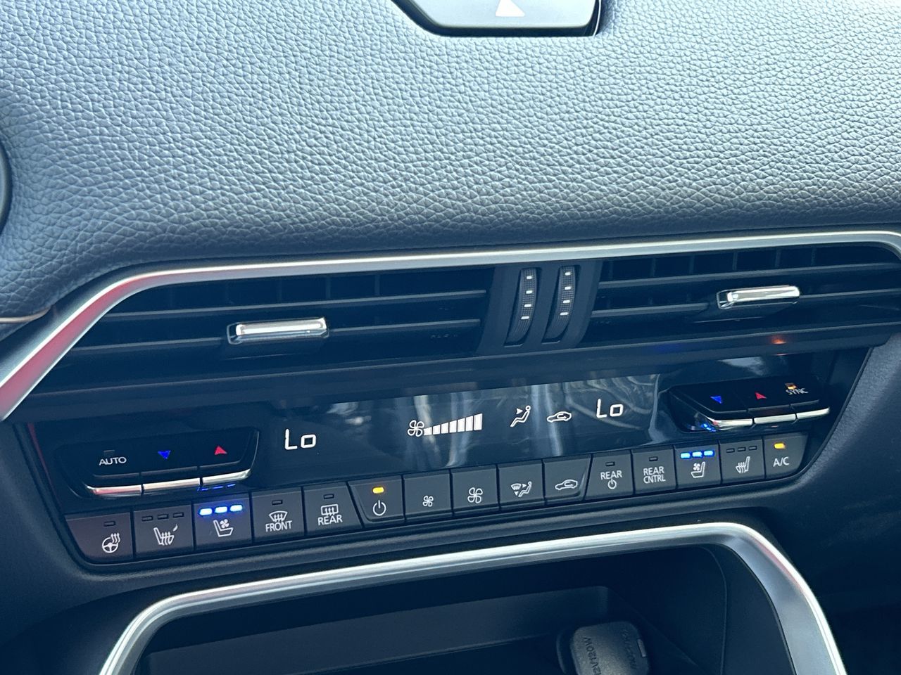 Mazda CX-90 Mild Hybrid  2026