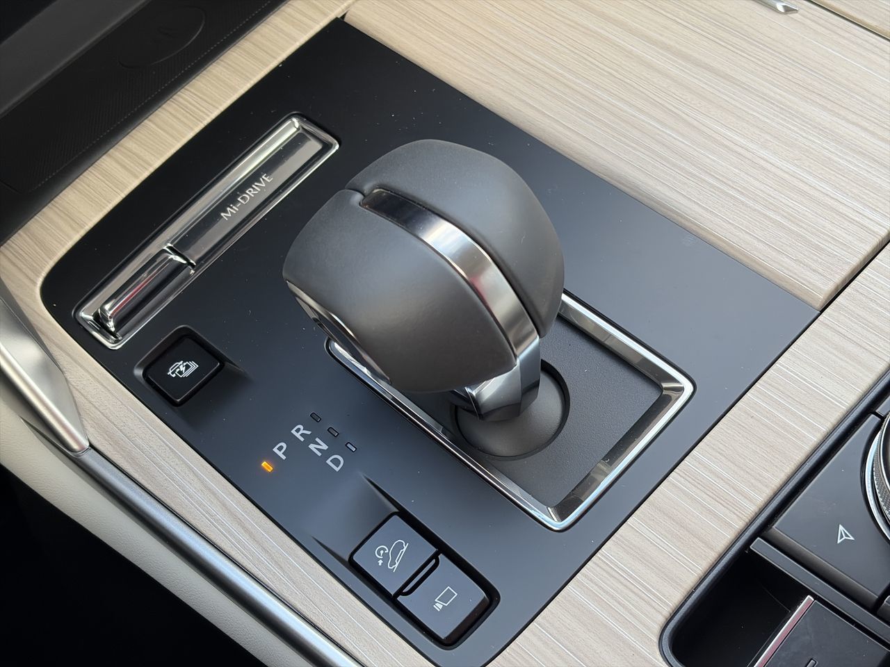 Mazda CX-90 Plug-In Hybrid  2026