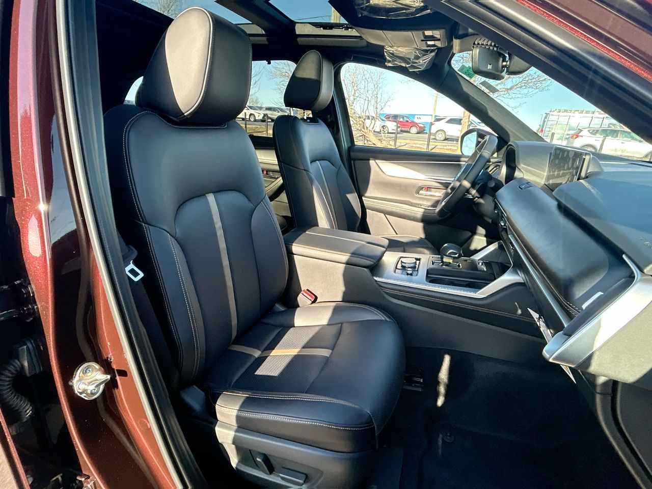 2025 Mazda CX-90 Plug-In Hybrid in Mississauga, Ontario