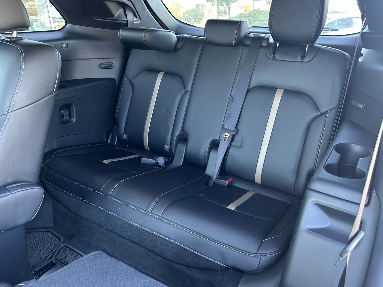 Mazda CX-90 Plug-In Hybrid  2025