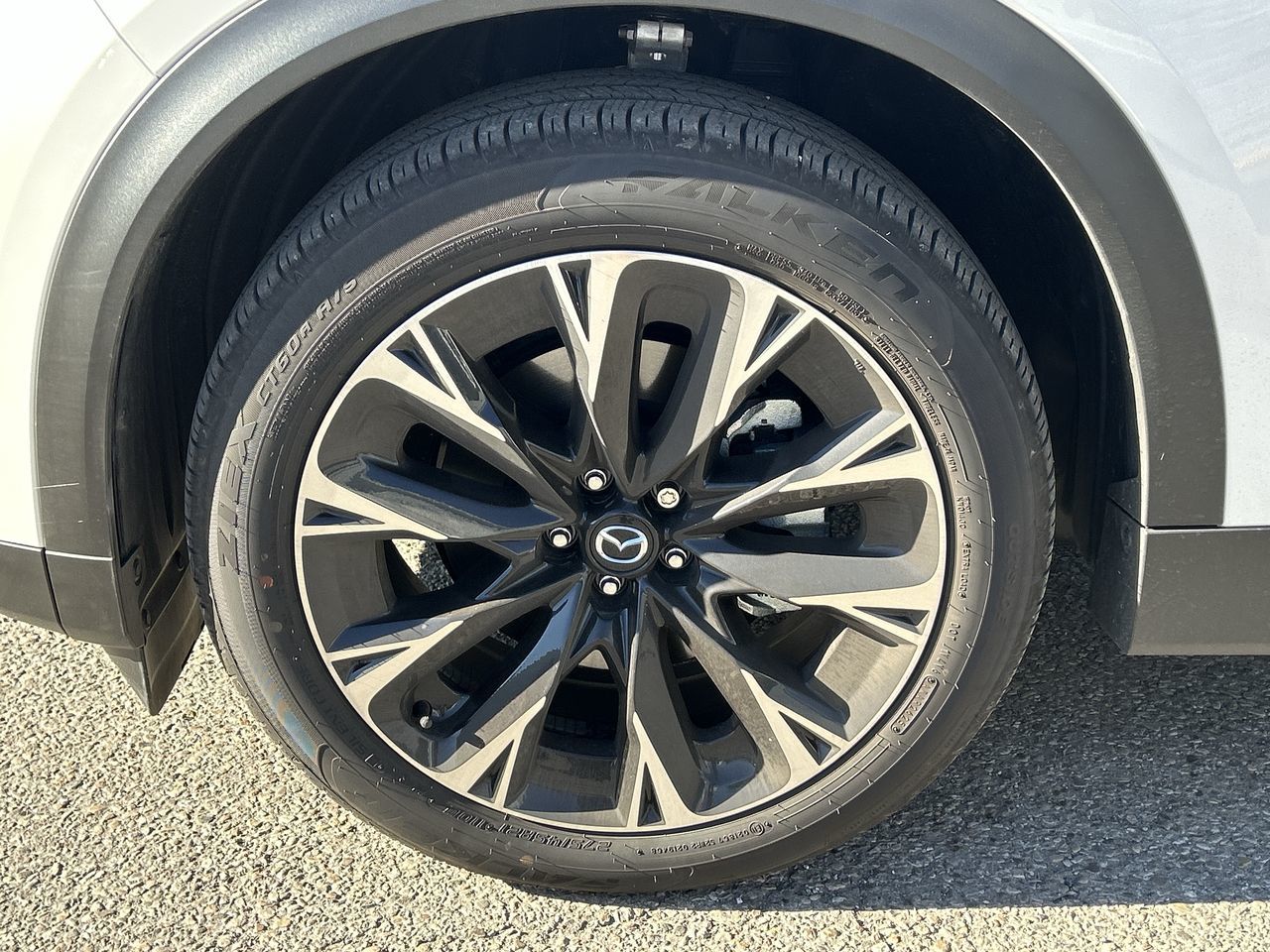 Mazda CX-90 Plug-In Hybrid  2025