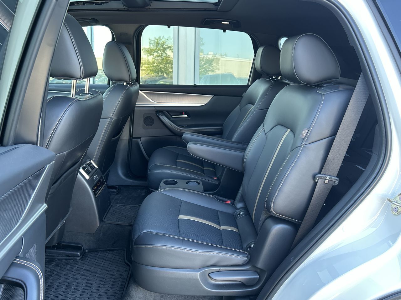 2025 Mazda CX-90 Plug-In Hybrid