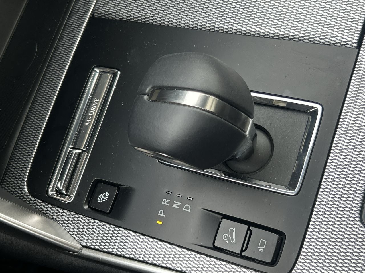 Mazda CX-90 Plug-In Hybrid  2026