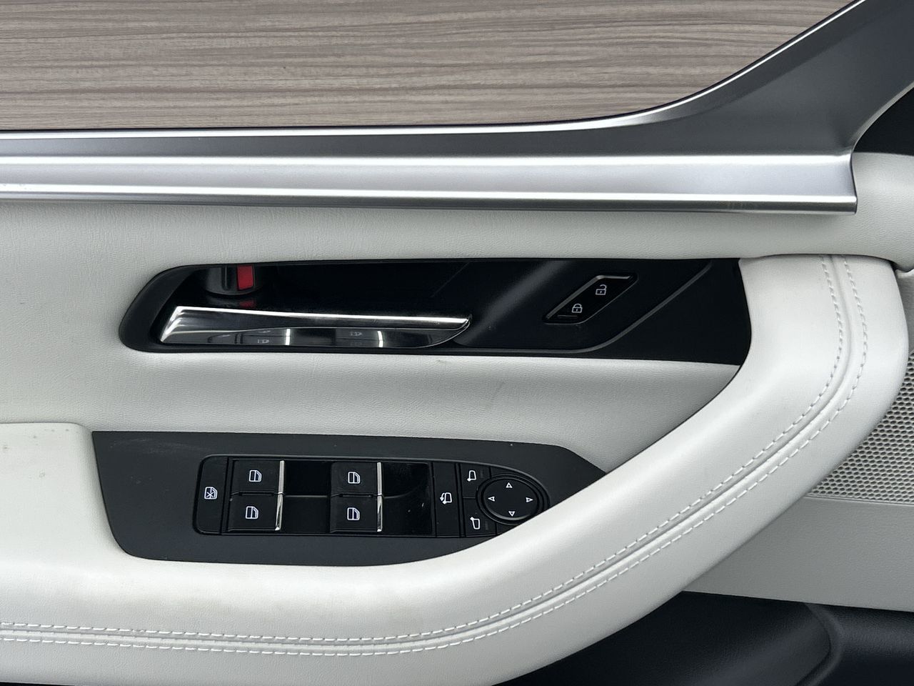 2026 Mazda CX-90 Plug-In Hybrid in Mississauga, Ontario