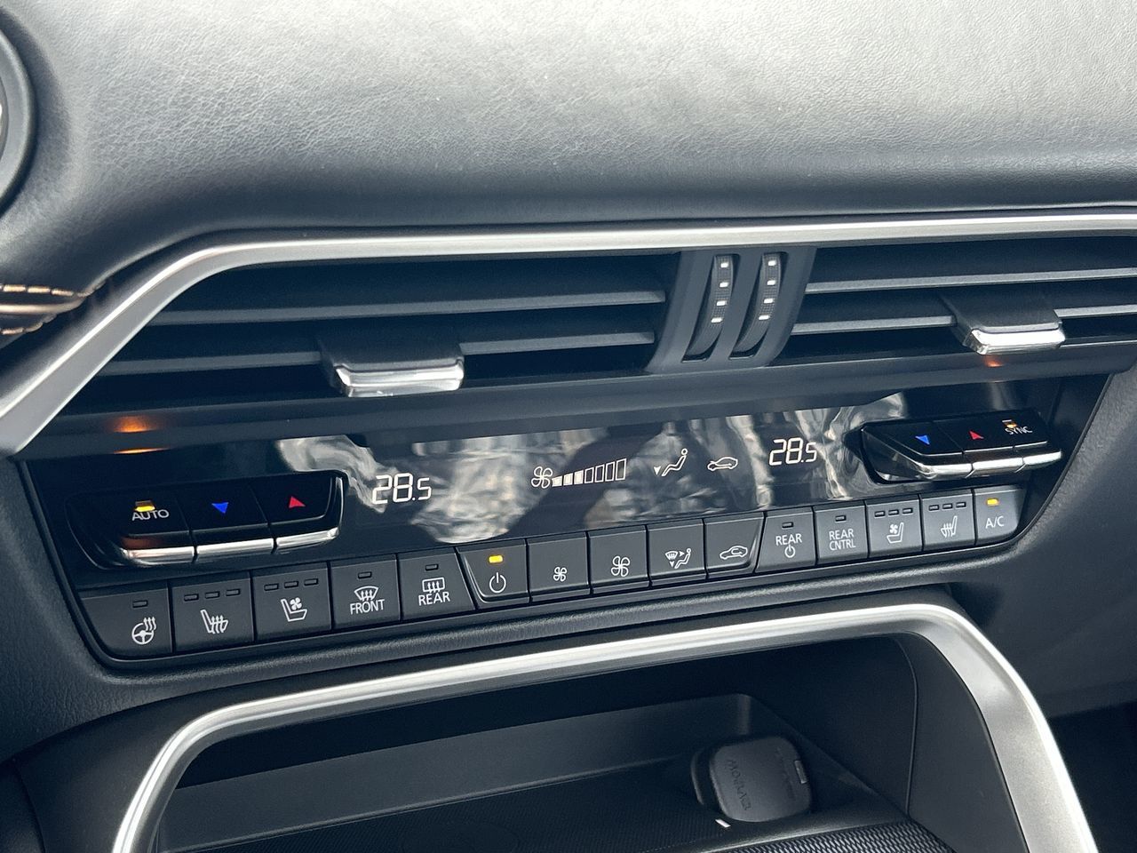 Mazda CX-90 Plug-In Hybrid  2026 à Mississauga, Ontario