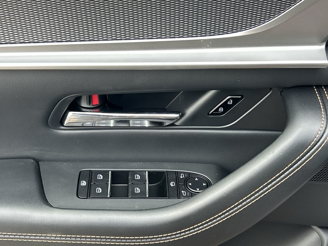 Mazda CX-90 Plug-In Hybrid  2026 à Mississauga, Ontario