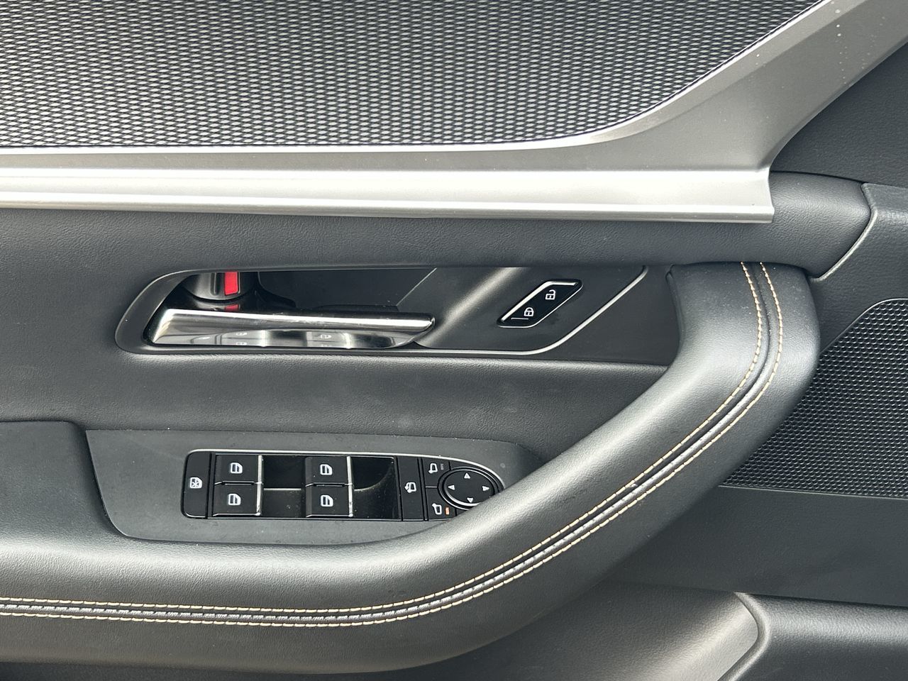 2026 Mazda CX-90 Plug-In Hybrid