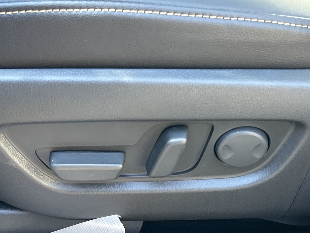 Mazda CX-90 Plug-In Hybrid  2026