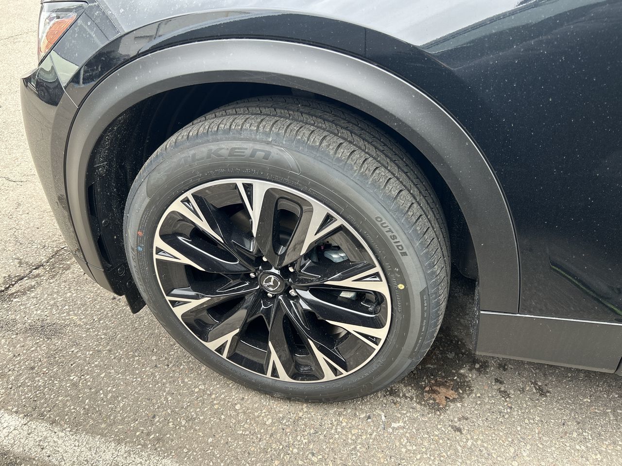 Mazda CX-90 Plug-In Hybrid  2026