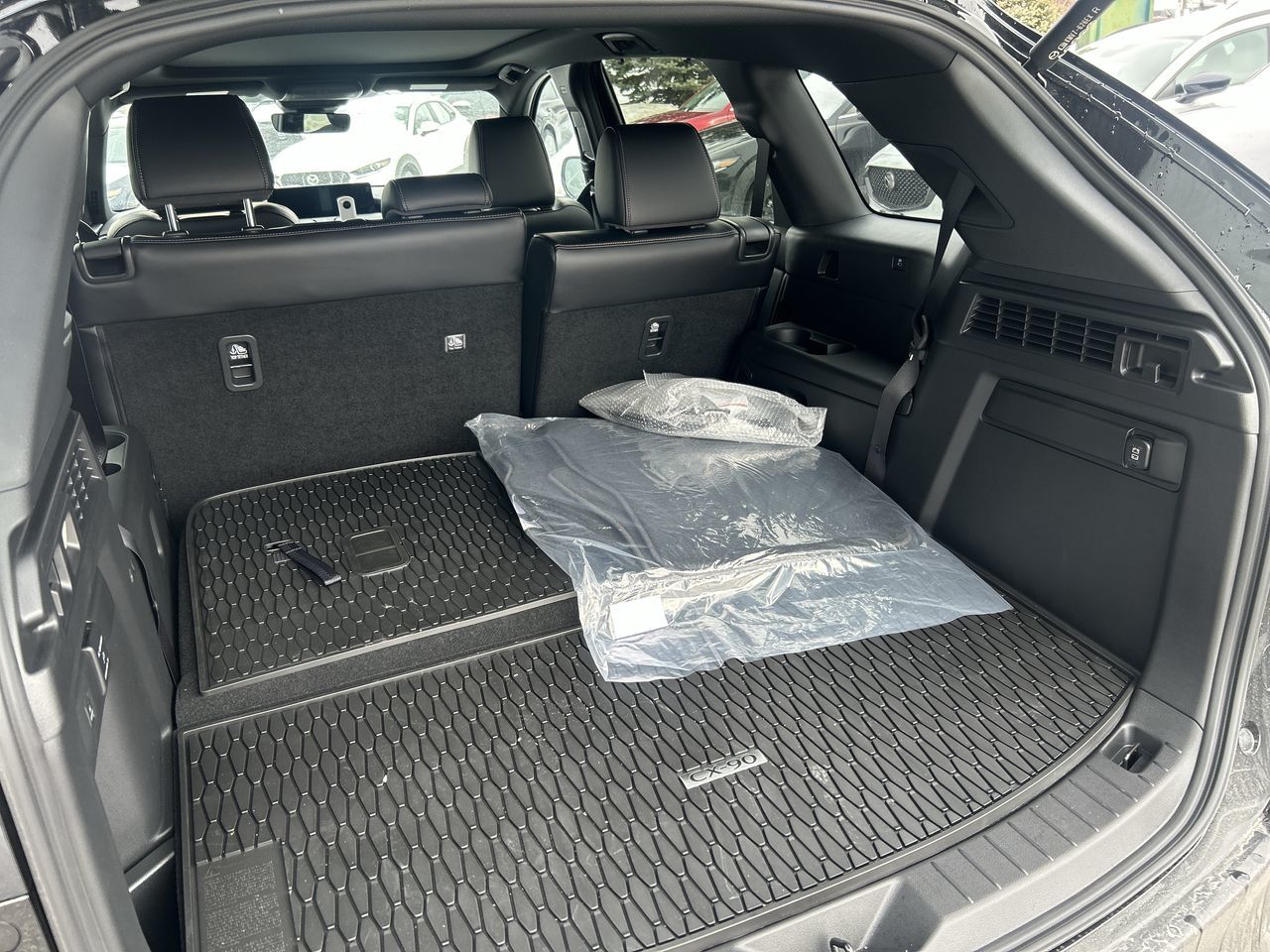 2026 Mazda CX-90 Plug-In Hybrid in Mississauga, Ontario