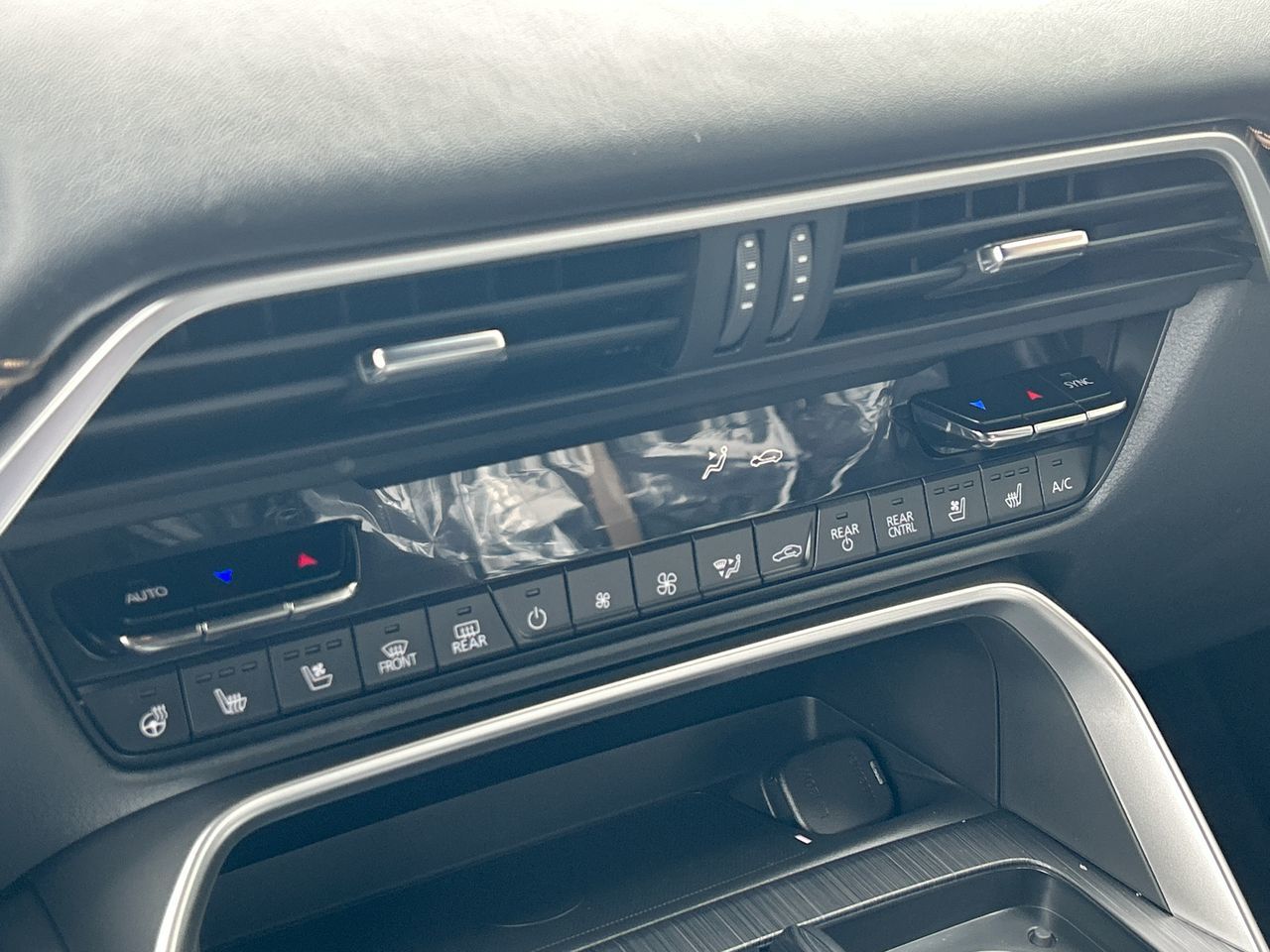 2026 Mazda CX-90 Plug-In Hybrid in Mississauga, Ontario