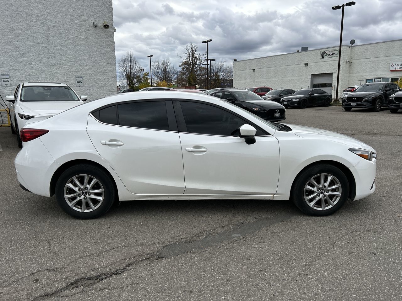 2017 Mazda 3 Sport