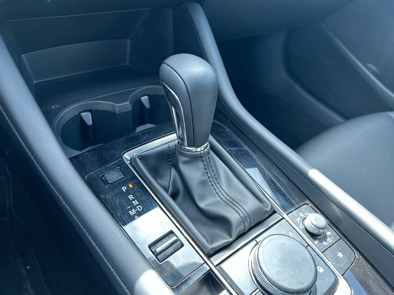 2022 Mazda 3 Sport in Mississauga, Ontario