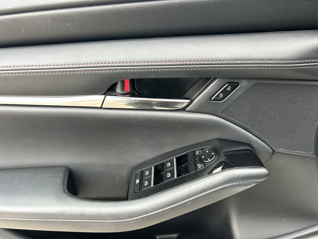 2024 Mazda 3 Sport