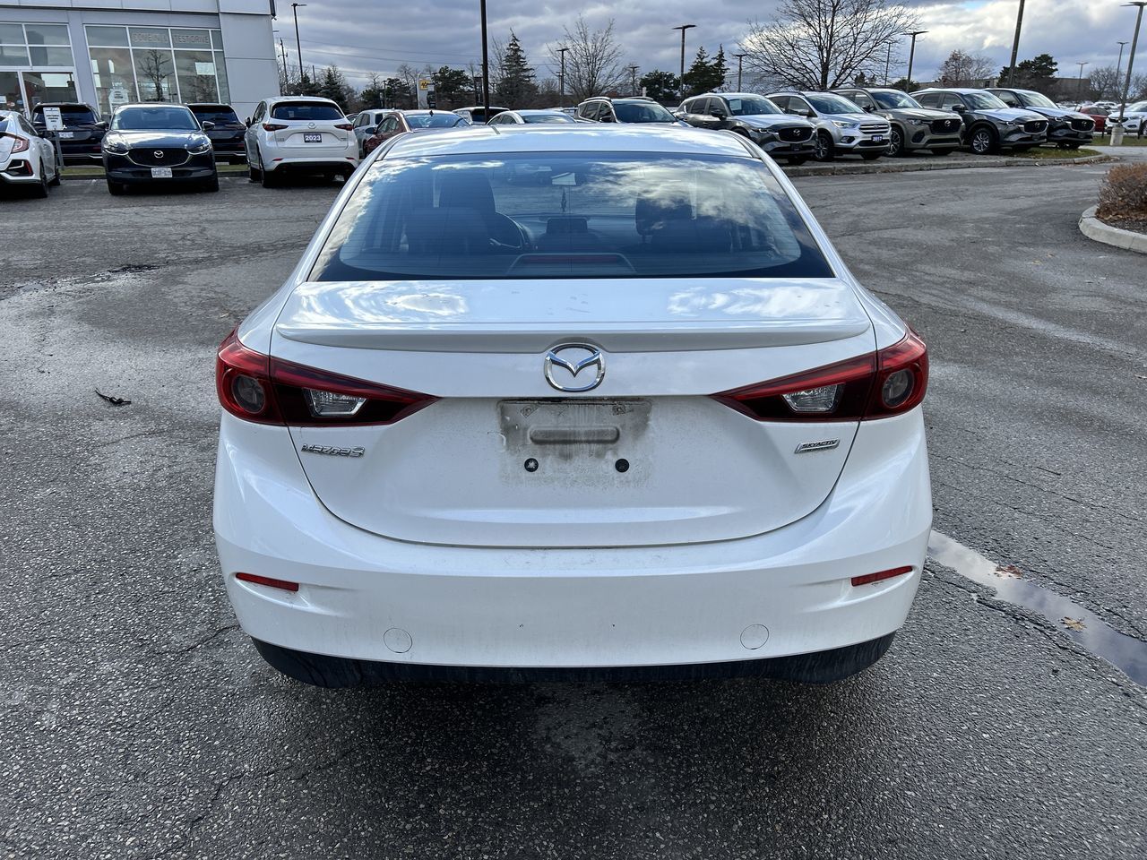 Mazda 3  2017