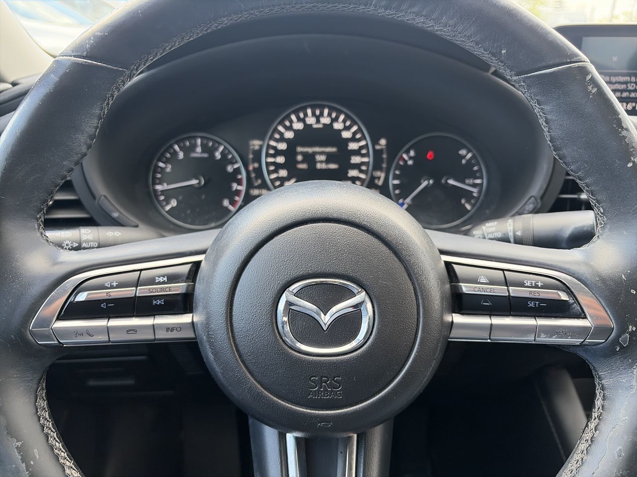 Mazda 3  2022
