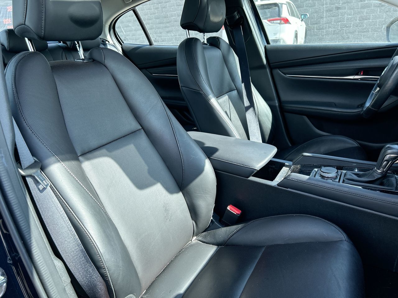 2023 Mazda 3 in Mississauga, Ontario