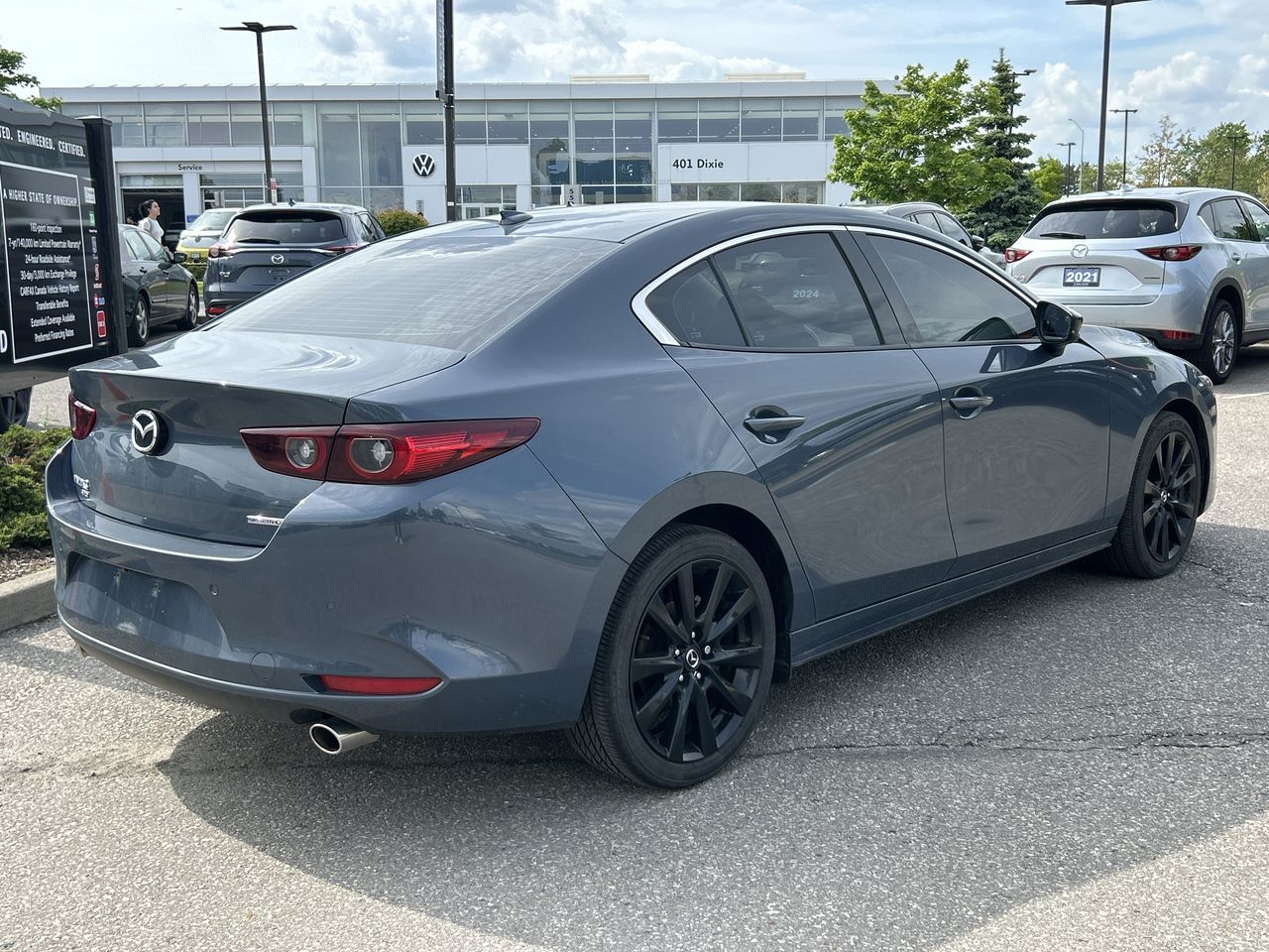 2023 Mazda 3 in Mississauga, Ontario