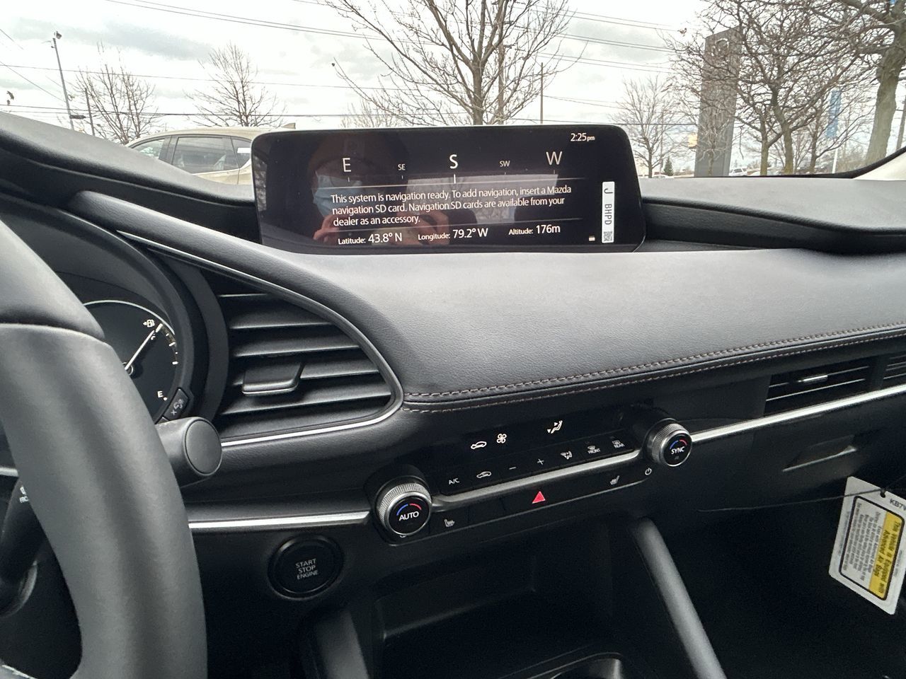 Mazda 3  2025 à Mississauga, Ontario