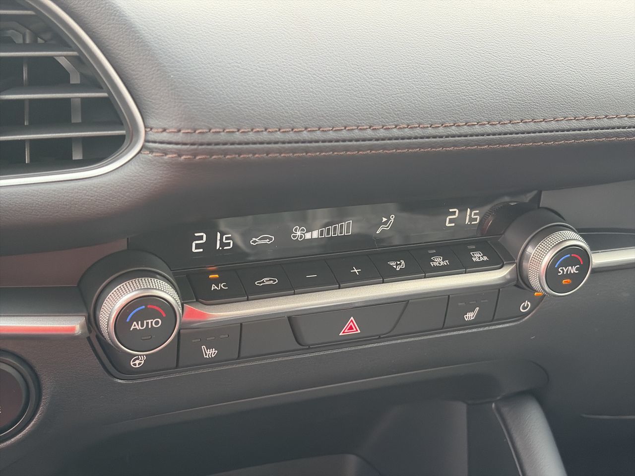 2026 Mazda 3 in Mississauga, Ontario