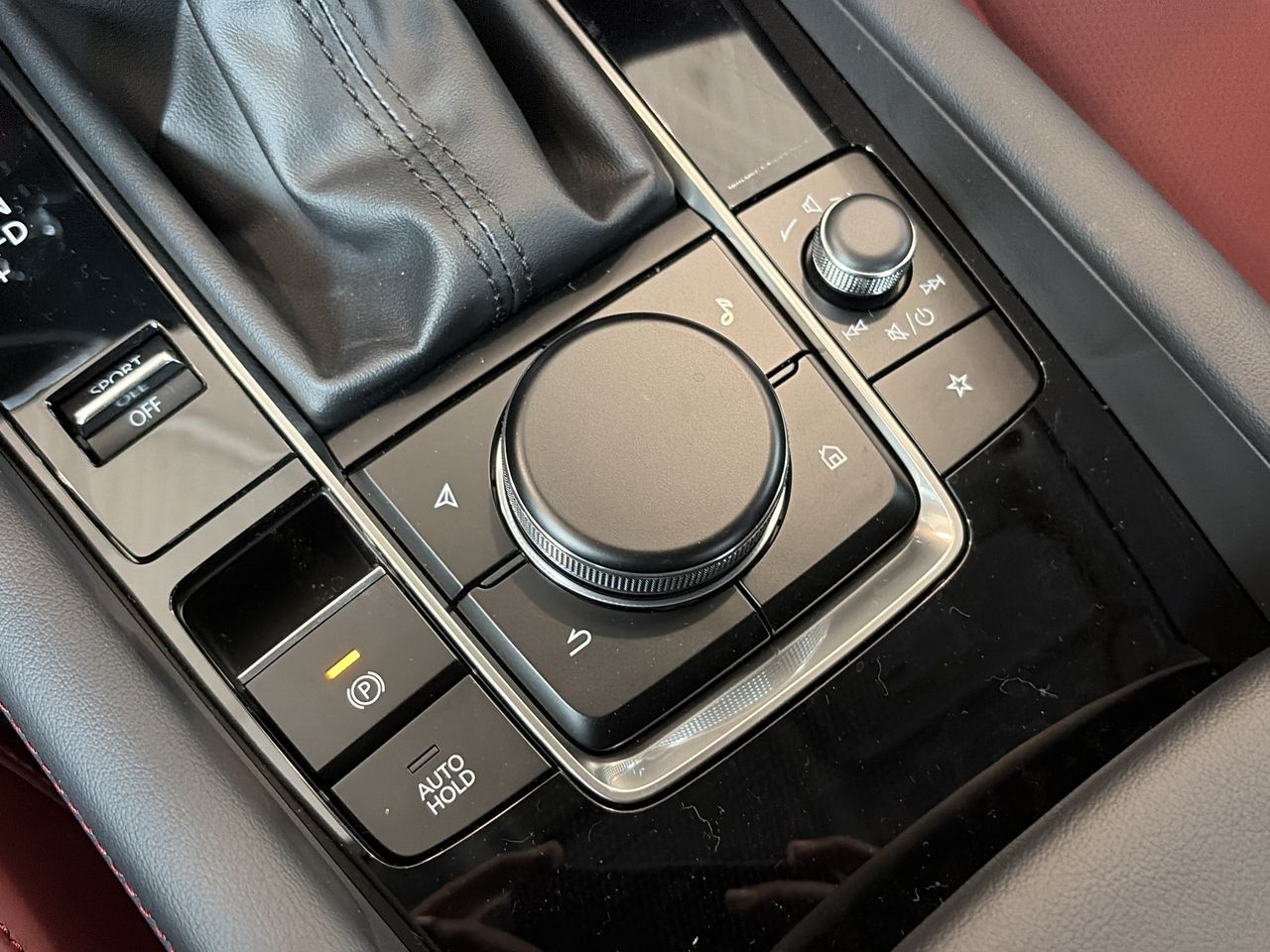 2026 Mazda 3 in Mississauga, Ontario