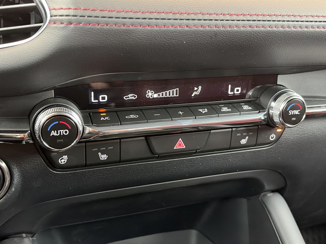 2026 Mazda 3 in Mississauga, Ontario