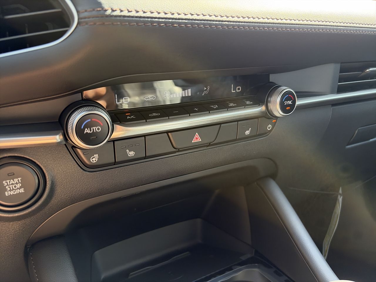 2026 Mazda 3 in Mississauga, Ontario