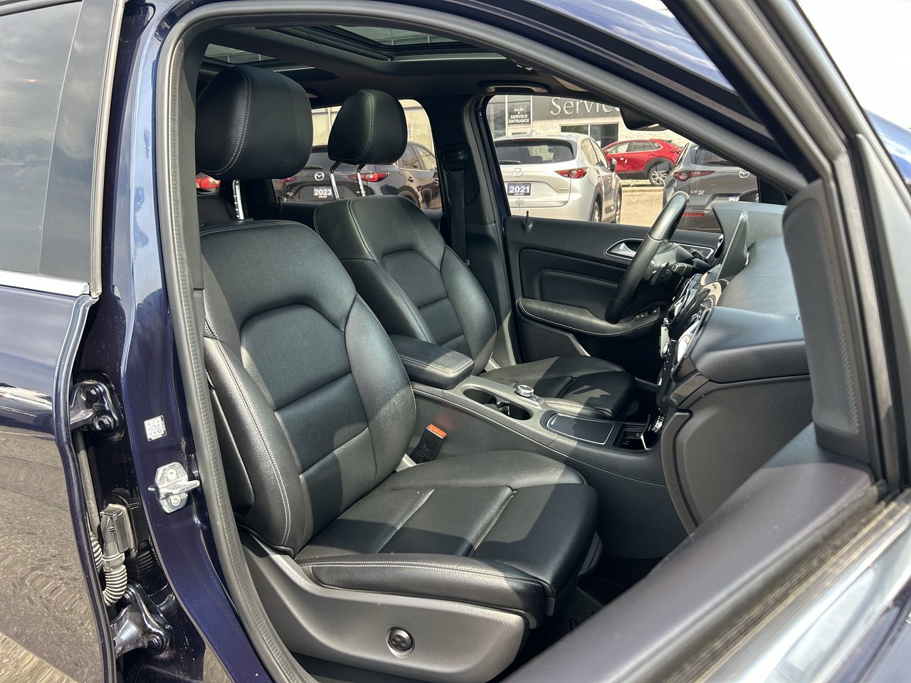 Mercedes-Benz B250  2018 à Mississauga, Ontario