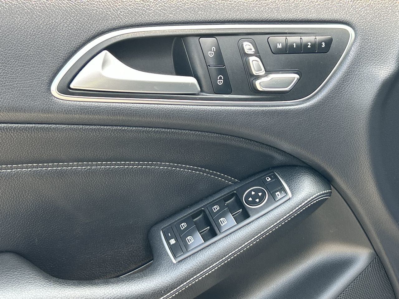 Mercedes-Benz B250  2018 à Mississauga, Ontario