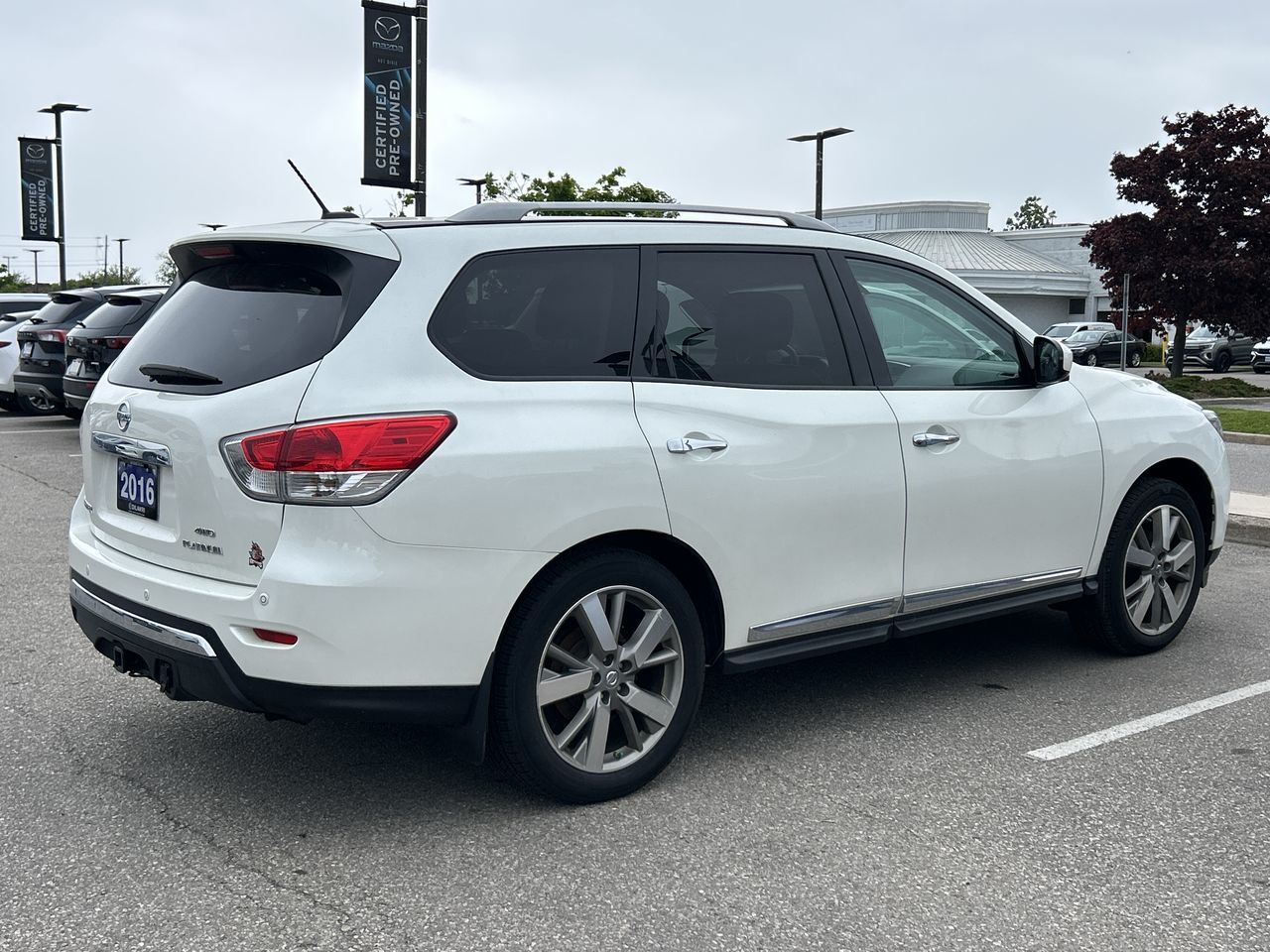 2016 Nissan Pathfinder in Mississauga, Ontario