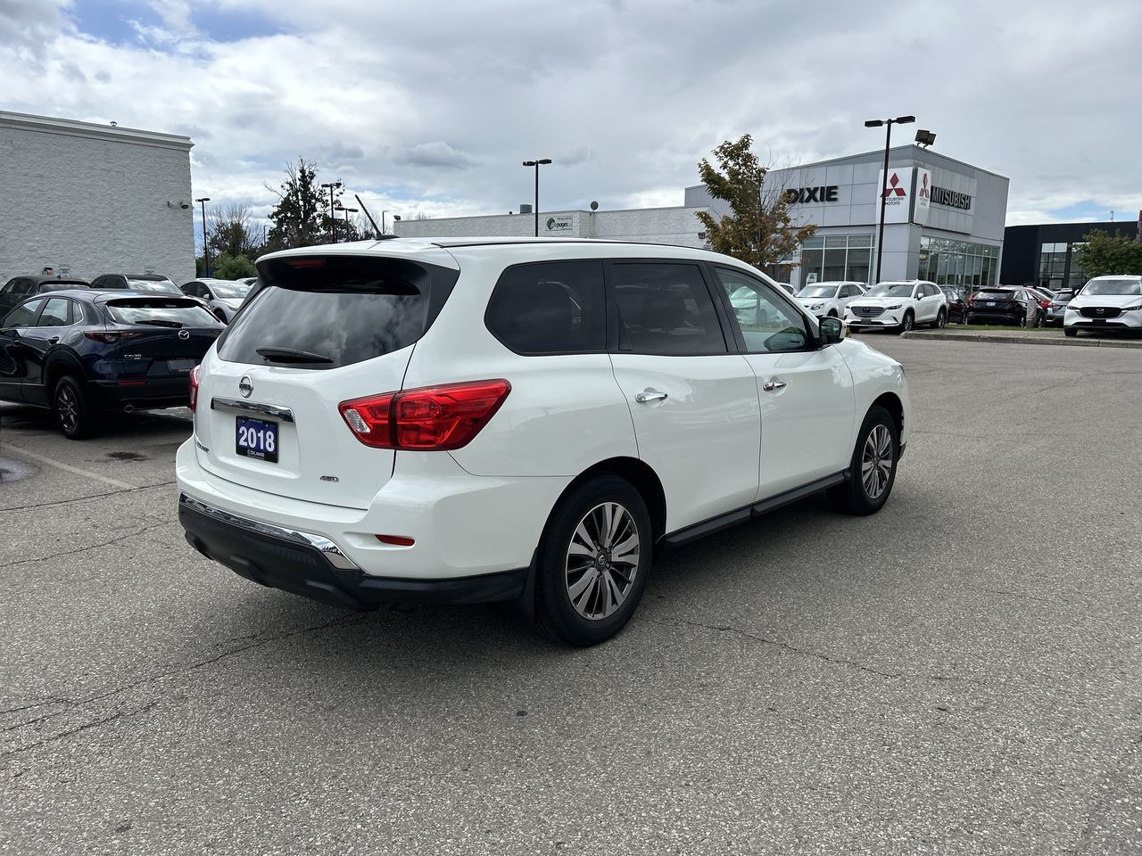 2018 Nissan Pathfinder in Mississauga, Ontario