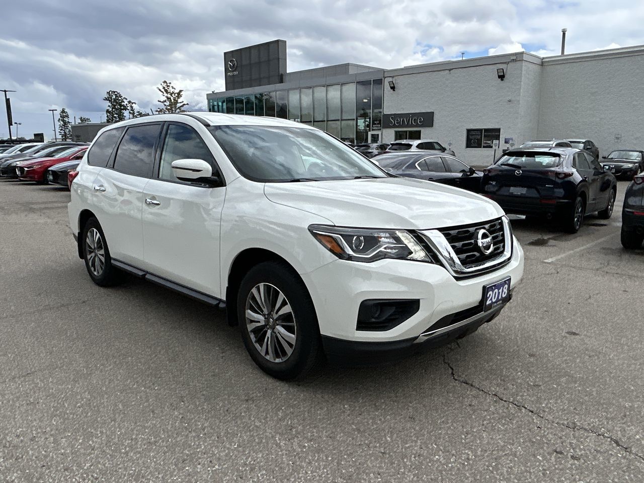 2018 Nissan Pathfinder in Mississauga, Ontario