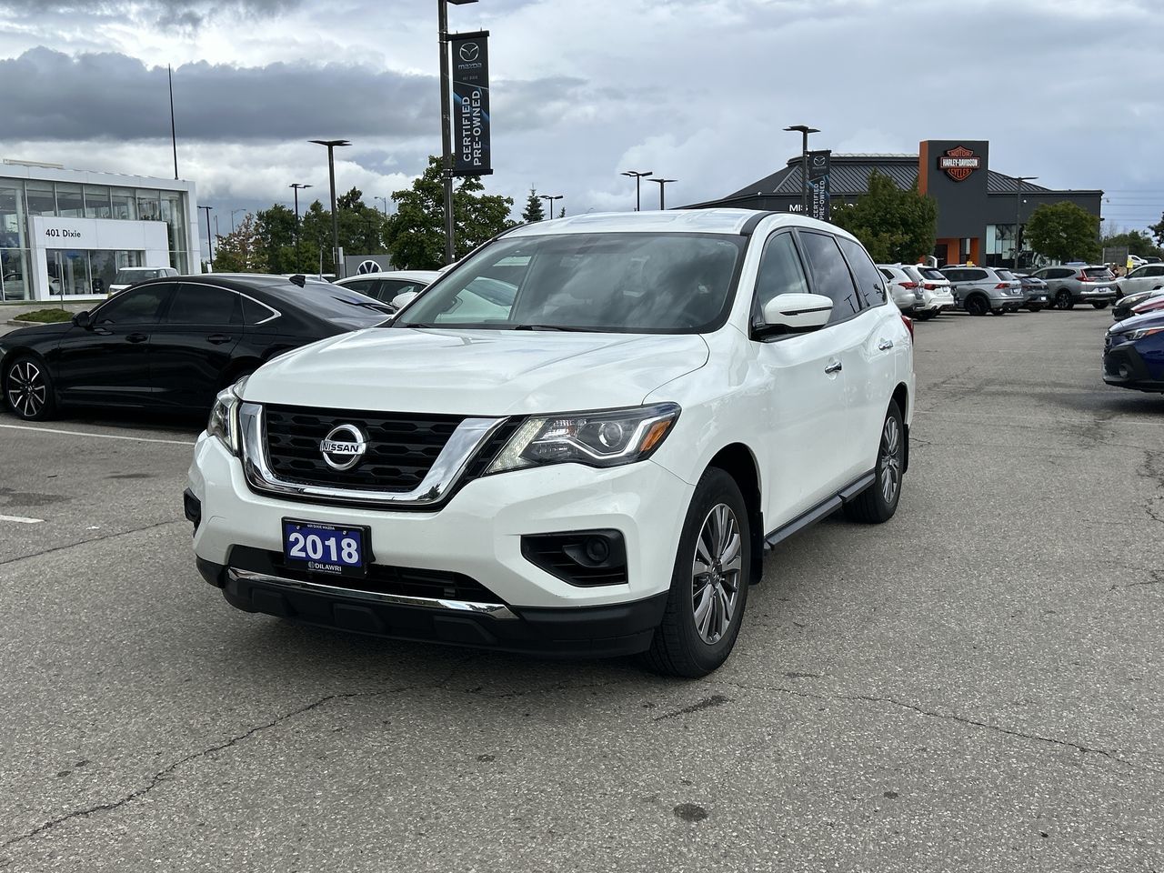 2018 Nissan Pathfinder in Mississauga, Ontario