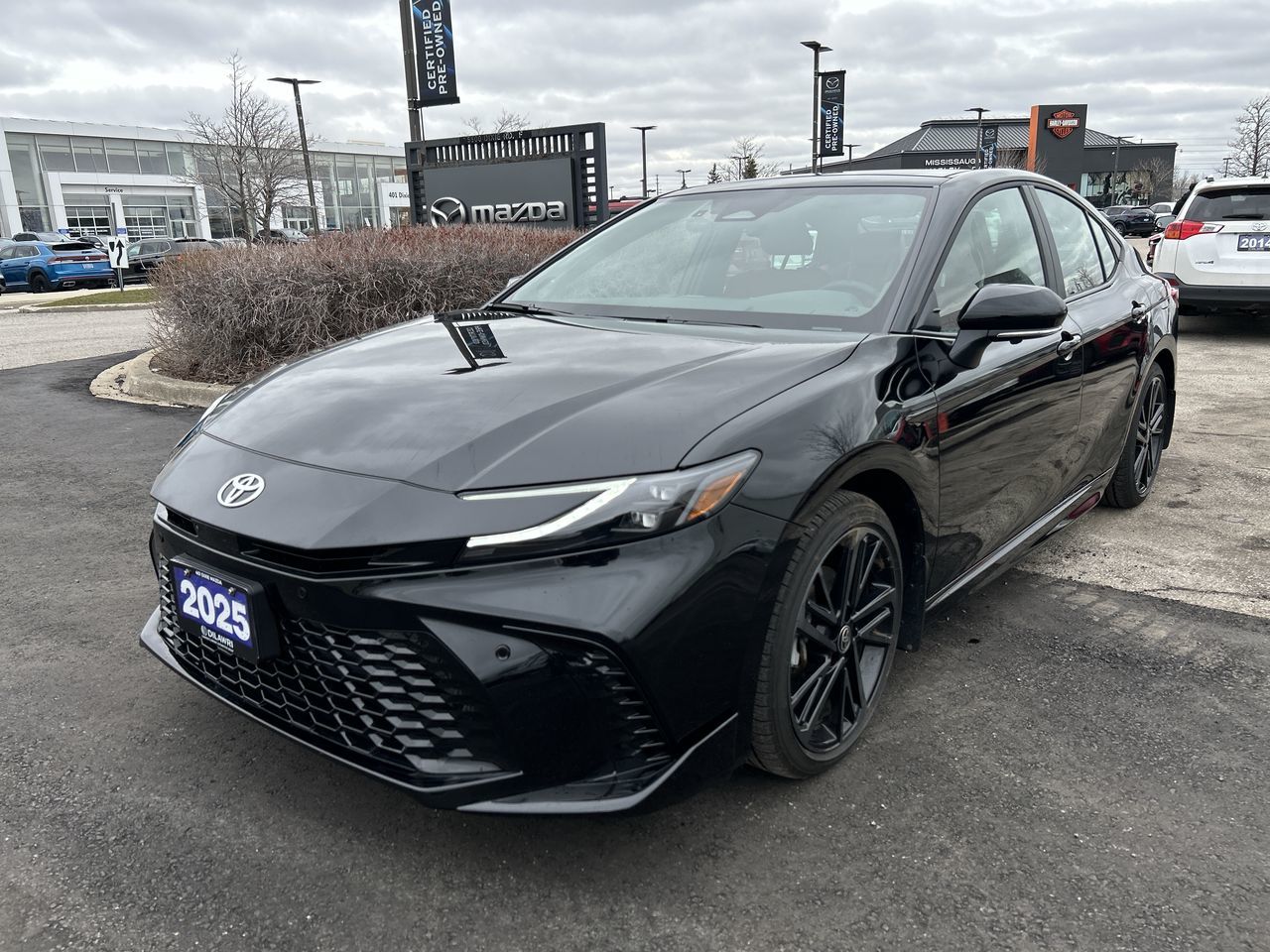 2025 Toyota Camry Hybrid