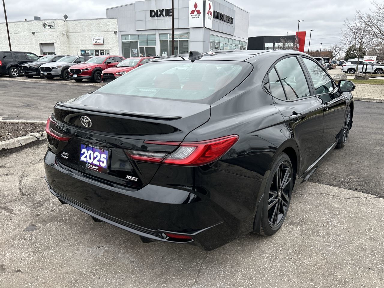 2025 Toyota Camry Hybrid