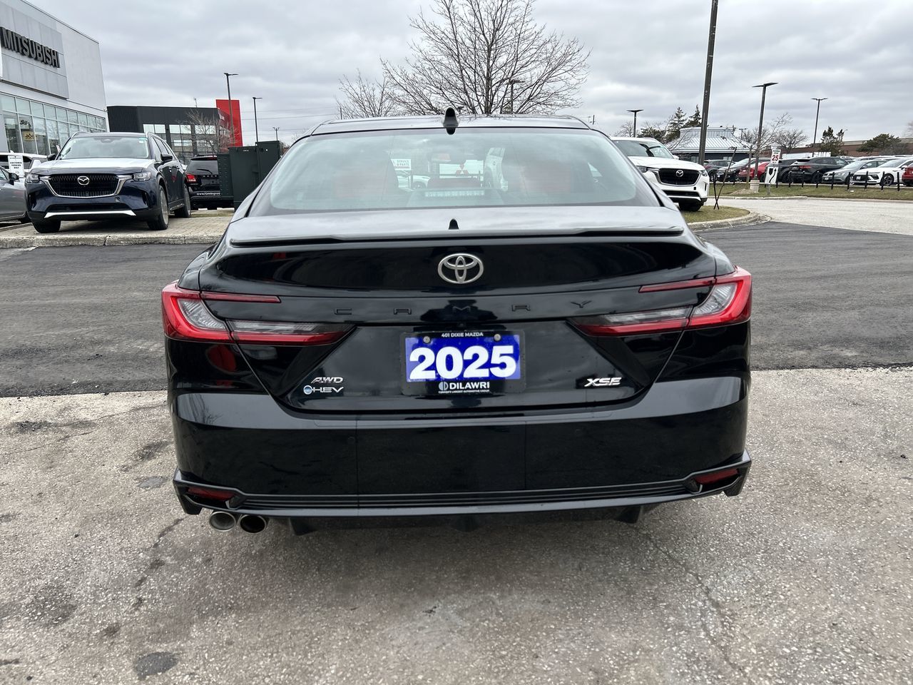 2025 Toyota Camry Hybrid