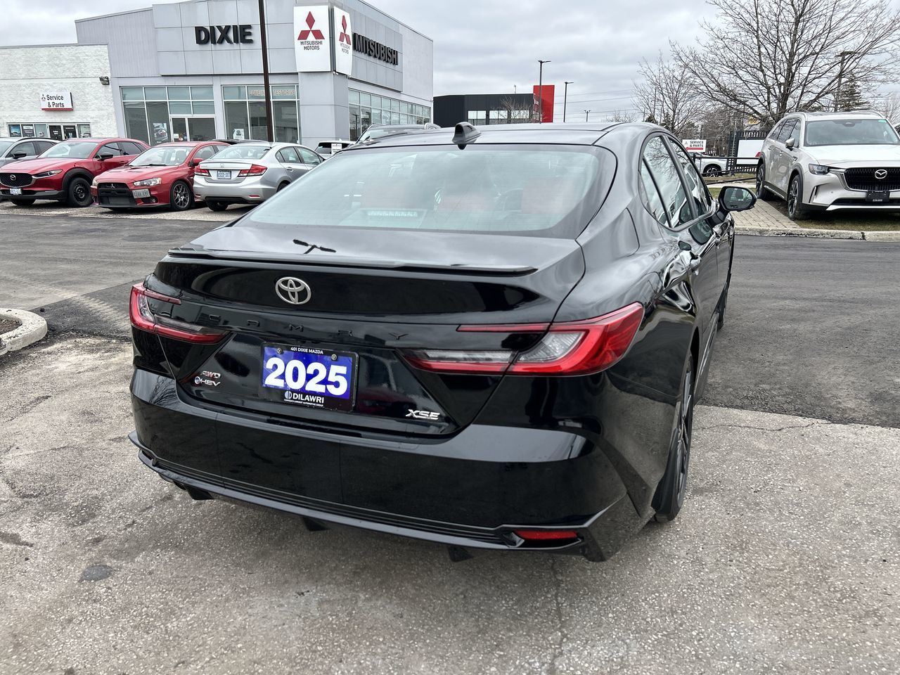 2025 Toyota Camry Hybrid