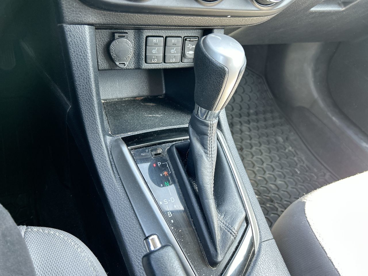 2014 Toyota Corolla in Mississauga, Ontario